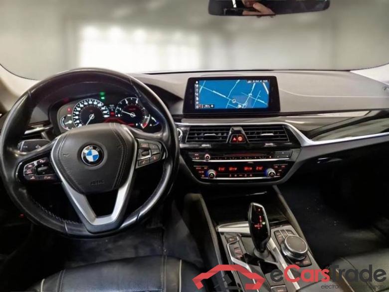 BMW SERIE 5 / 2016 / 5P / STATION WAGON 520D XDRIVE LUXURY AUTO TOURING #3
