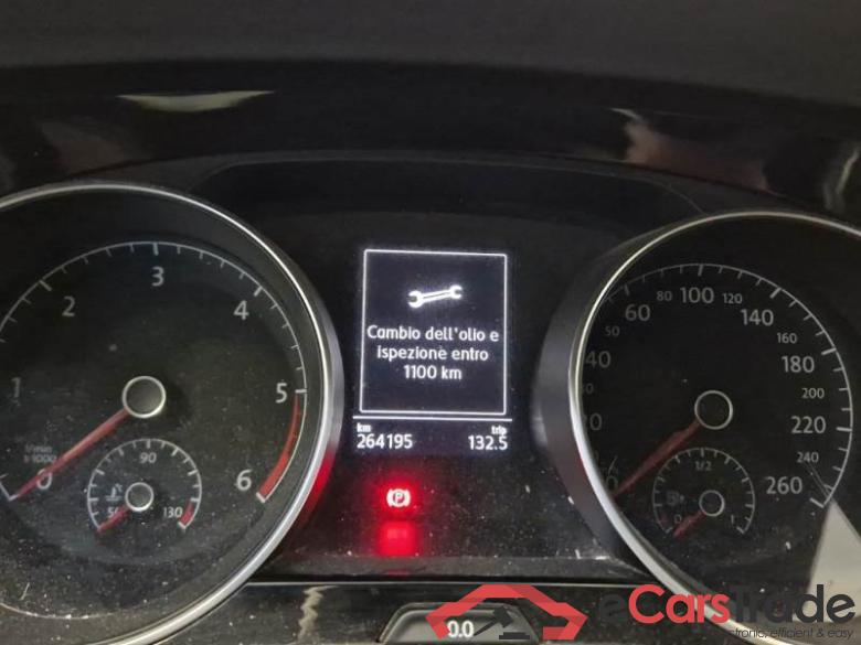 VOLKSWAGEN TOURAN / 2015 / 5P / MONOVOLUME 2.0 TDI SCR BUSINESS BMT #4