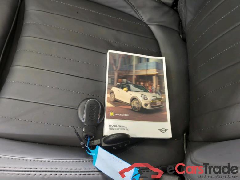 MINI Electric Yours 3d #4