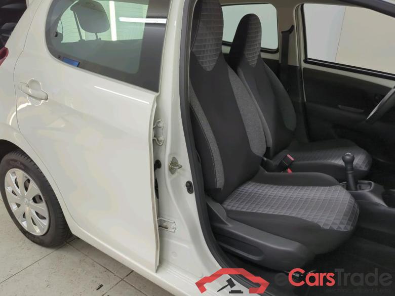 Peugeot 108 Active 1.0 e-VTi 72pk 5d #3
