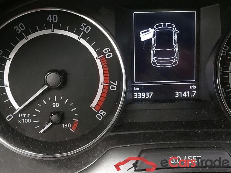 SKODA - SKO FABIA TSI 95PK DSG7 Monte Carlo & Coimfort Pack & Navigation & Winter Pack * PETROL * #5