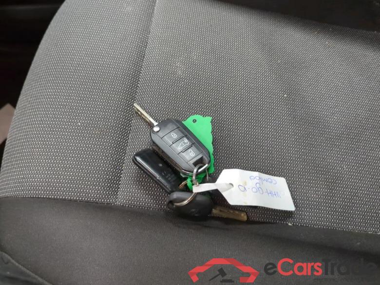 Opel Combo L1H1 1.5D 75kW S/S Edition 4d #4