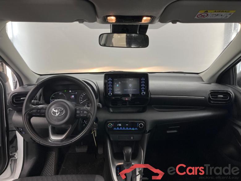 TOYOTA YARIS 1.5 Hybrid Active #6