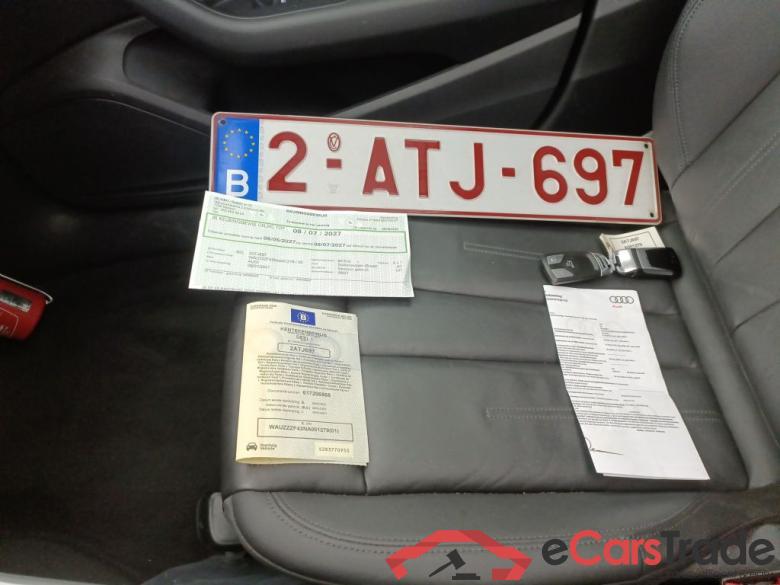 Audi A4 Avant 2.0 30 TDi 100kW S tr S line Business Ed 5d #4