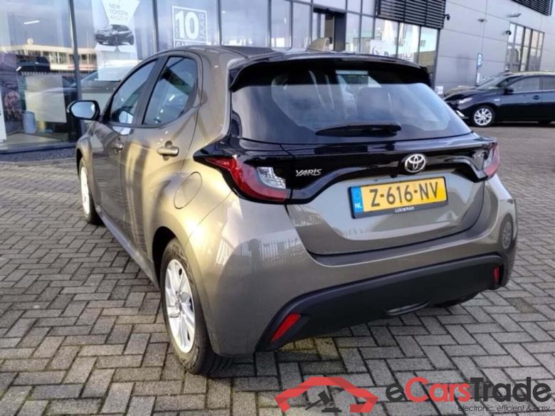 TOYOTA YARIS 1.5 Hybrid 115 Active #3