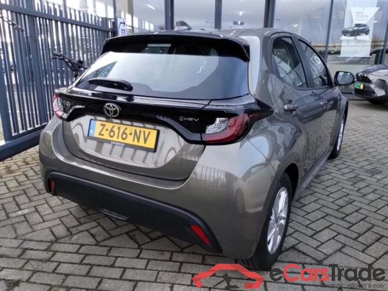 TOYOTA YARIS 1.5 Hybrid 115 Active #4
