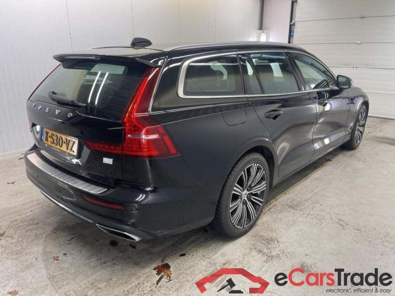 VOLVO V60 2.0 T6 AWD R Bns Pro #2