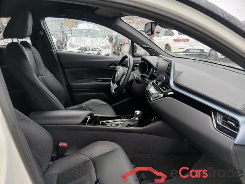 TOYOTA C-HR / 2019 / 5P / todoterreno 2.0 180H Advance #6