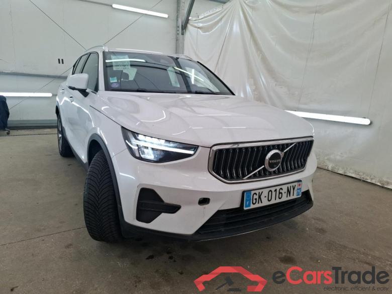VOLVO XC40 / 2022 / 5P / SUV Recharge T4 211 DCT7 Plus #4
