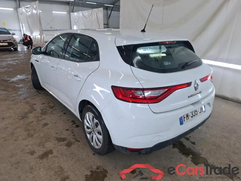 Megane IV Berline 5pt. Société Air Nav 1.5 dCi 90CV BVM6 E6 #2