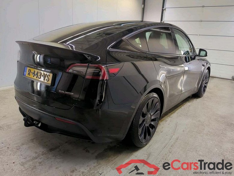 Tesla Model Y PerformanceAWD 75kWh #2