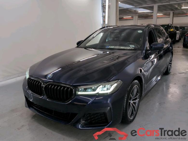 BMW 5-serie 2.0 530E 200KW XDRIVE AUTO TOURING #1