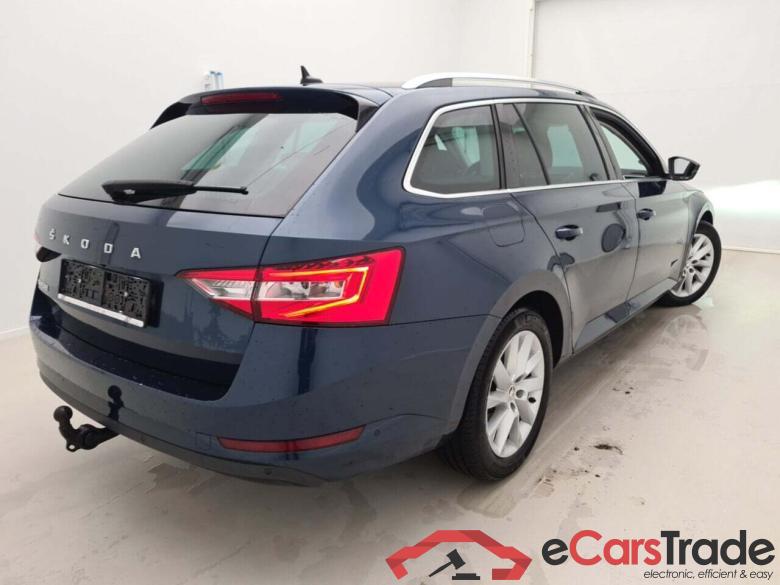 SKODA SUPERB COMBI 2.0 CRTDI STYLE DSG #2