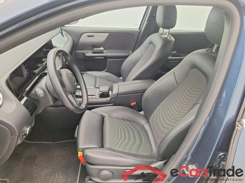 Mercedes, GLA '20, Mercedes-Benz GLA GLA 180 d Business Solution 5d #3