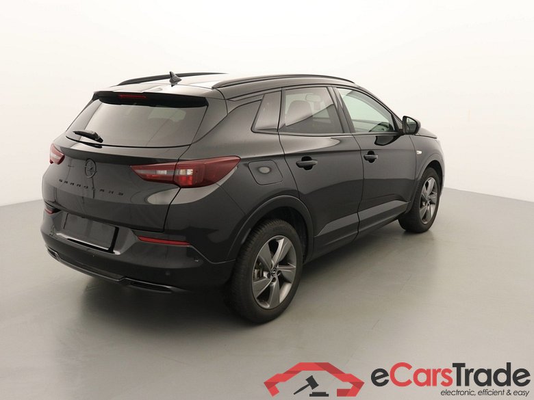 Opel Grandland GS 1.2 GASOLINE 130hp #2