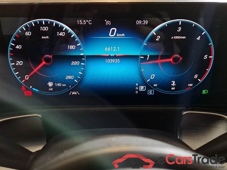 MERCEDES-BENZ GLB / 2019 / 5P / SUV GLB 200 D AUTOMATIC BUSINESS EXTRA #4