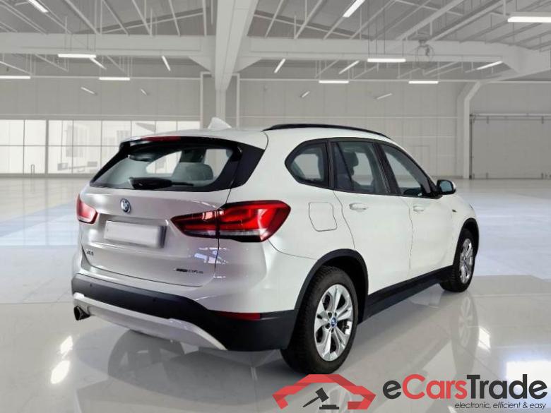 BMW X1 / 2019 / 5P / SUV XDRIVE 25E BUSINESS ADVANTAGE AUTOMATICO #2
