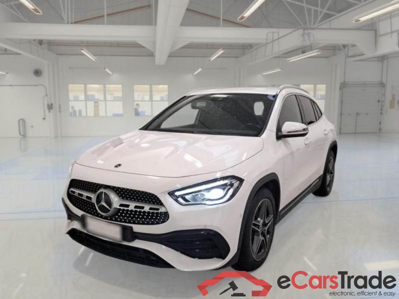 MERCEDES-BENZ GLA / 2020 / 5P / CROSSOVER GLA 200 AUTOMATIC PREMIUM