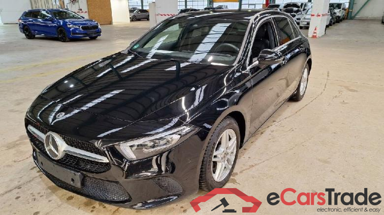 MERCEDES-BENZ A-Klasse A 200 d 8G-DCT Advanced Progressive 5d 110kW