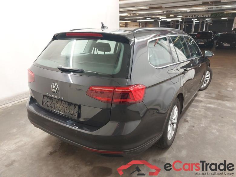 Volkswagen Passat Variant 2.0 TDI 90kW DSG Style Business 5d #2
