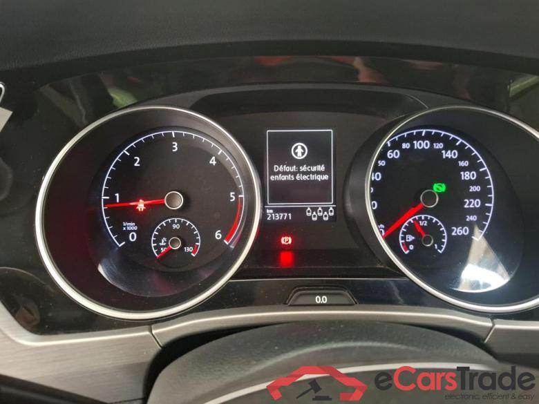 Touran IQ.Drive Start-Stop 2.0 TDI 150CV BVA7 E6dT #6