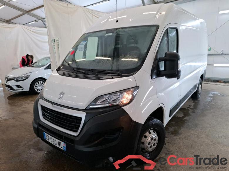 PEUGEOT Boxer / 2014 / 4P / Fourgon tôlé &2.0 BLUEHDI 110 PREMIUM 330 L2H2 #1