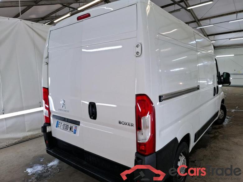 PEUGEOT Boxer / 2014 / 4P / Fourgon tôlé &2.0 BLUEHDI 110 PREMIUM 330 L2H2 #3