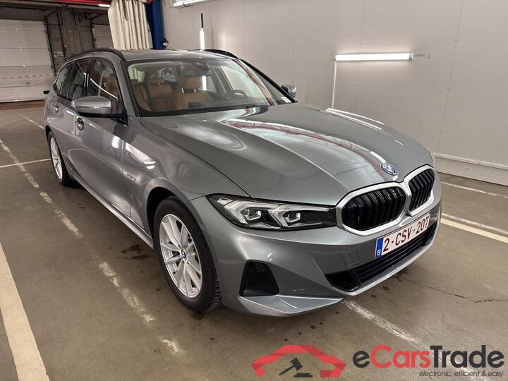 BMW 3 Reeks Touring 3 Reeks Touring 320e (150 kW) (PHEV) 150kW/204pk  5D/P Auto-8 #2
