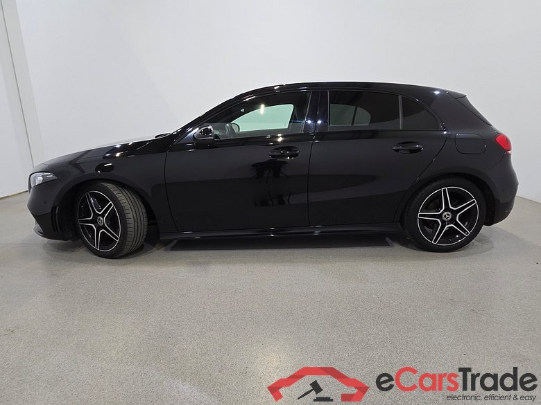 Mercedes-Benz A180d AMG Aut. LED-Xenon Widescreen Navi 1/2 Sport-Leather-Alcantara KeylessGo Klima PDC ... #2