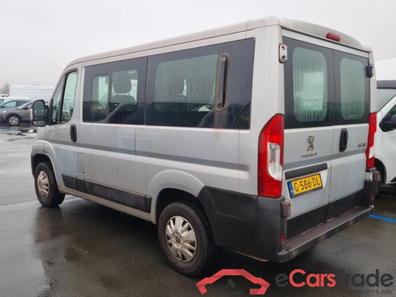 PEUGEOT Boxer Combi 2.2 BlueHDi **NO BPM REFUND** 140 330 L1H1 Combi Premium P 4D 103kW #4