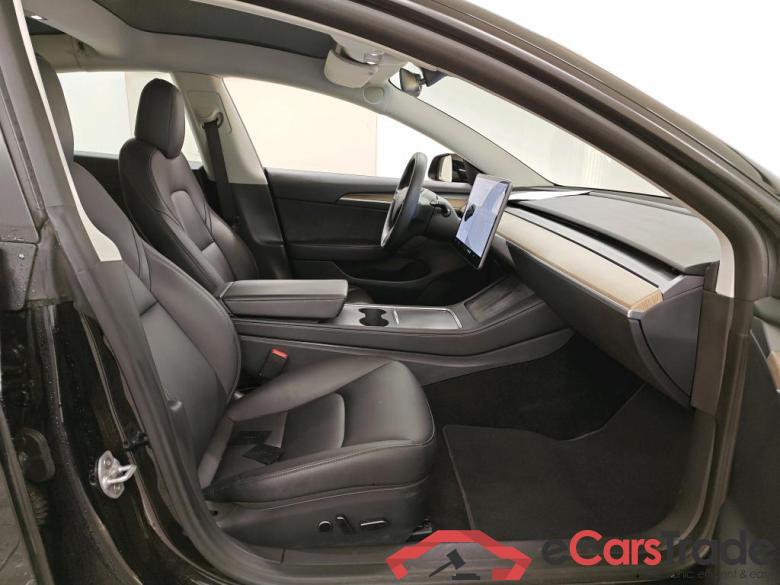 Tesla Model 3 Standard Range Plus RWD 4d #3