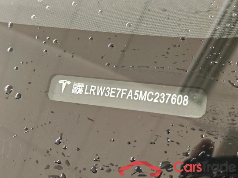 Tesla Model 3 Standard Range Plus RWD 4d #6