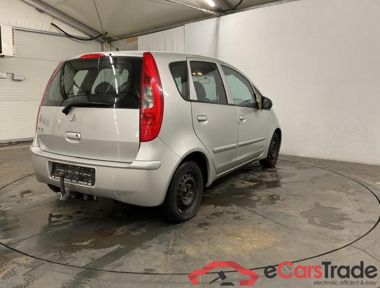 MITSUBISHI Colt Colt 1.3i 16v Inform #2