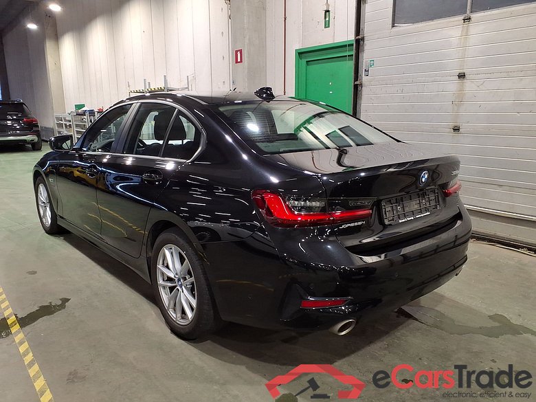 BMW 3-serie 2.0 320E BERLINE #2