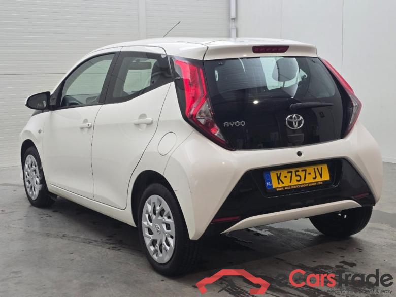 TOYOTA Aygo 1.0 VVT-i x-play #3