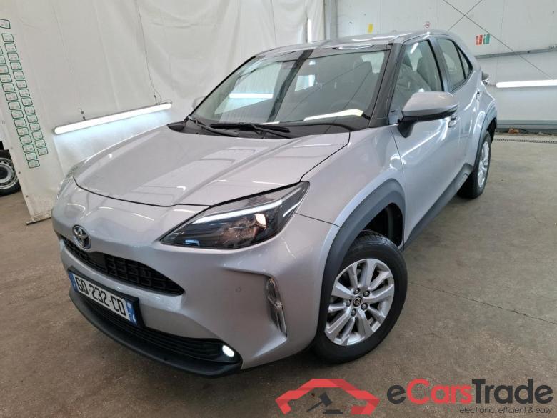 TOYOTA Yaris Cross Hybride / 2021 / 5P / SUV 1.5 HYBRID 116H DYNAMIC BUSINESS BEY AWD #1