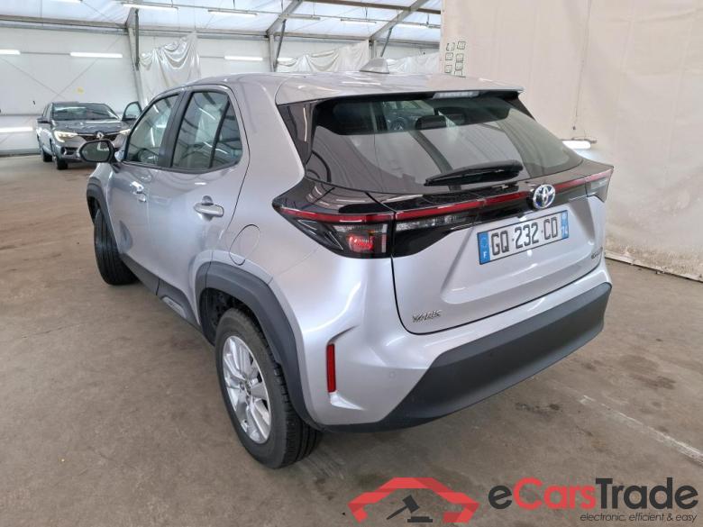 TOYOTA Yaris Cross Hybride / 2021 / 5P / SUV 1.5 HYBRID 116H DYNAMIC BUSINESS BEY AWD #2