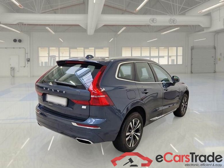 VOLVO XC60 / 2017 / 5P / SUV T6 PLUG-IN AWD AUTO RECHARGE INS. EXP #2