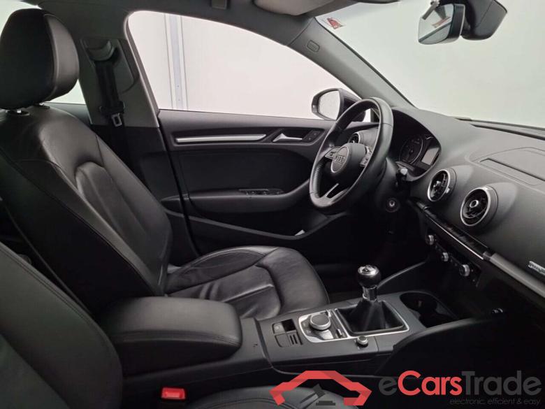 AUDI A3 SPORTBACK 1.6 TDI DESIGN #3