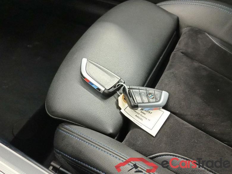 BMW 3 TOURING - 2019 330eAS PHEV 184 5d #4