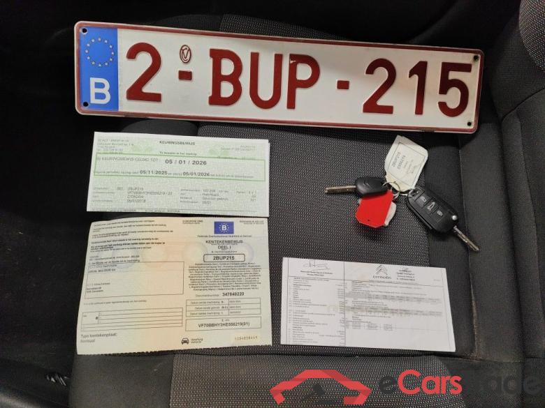 Citroën C4 Cactus 1.6 BlueHDi 100 MAN EURO 6 Business GPS 5d #4