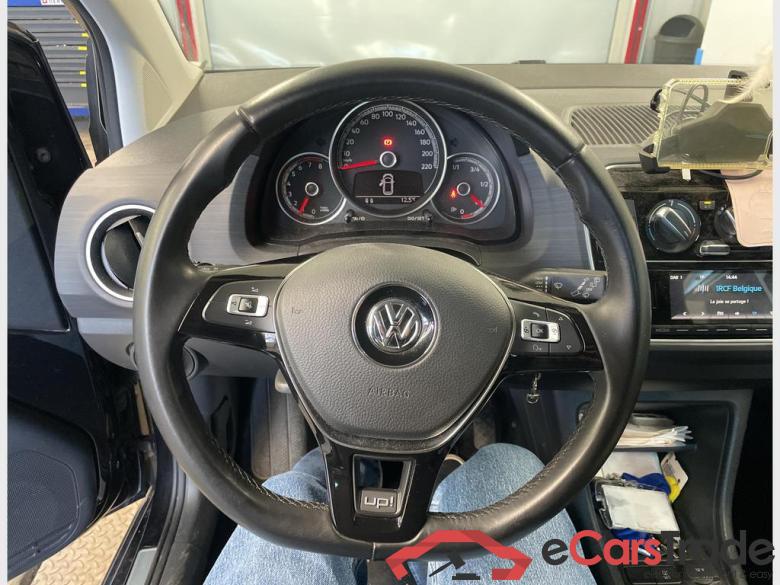 VOLKSWAGEN Cross Up! cross up! 1.0 TSI  66 kW (90 ch) 5 vitesses manuel #4