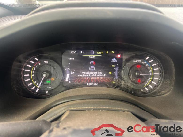 JEEP Renegade / 2014 / 5P / todoterreno S 1.3 PHEV 177kW (240CV) AT AWD #4