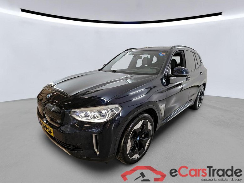 BMW iX3 210 kW