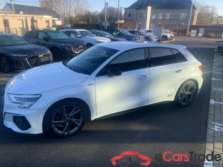 AUDI A3 Sportback Sportback 35 TFSI Business Edition S line S tronic #1