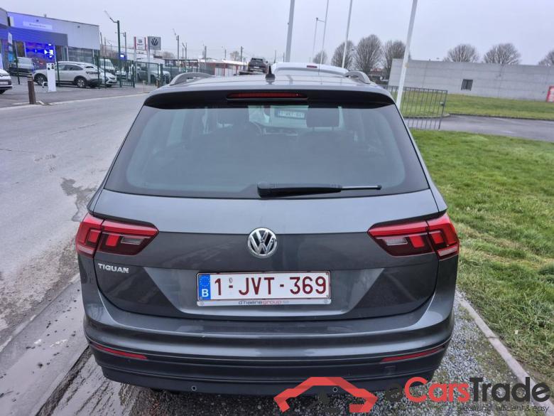 VOLKSWAGEN Tiguan 1.4 TSI 92 kW (125 ch) 6 vitesses manuel #4