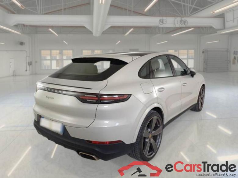 PORSCHE CAYENNE COUPE / 2019 / 5P / SUV 3.0 V6 E-HYBRID #2