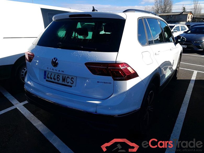 VOLKSWAGEN Tiguan / 2020 / 5P / todoterreno Life 1.4 TSI eHybrid 180kW (245CV) DSG #2