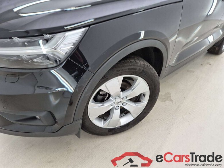 VOLVO XC40 T3 MOMENTUM PRO #6
