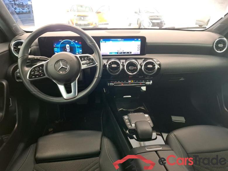 MERCEDES-BENZ Classe A Compact / 2018 / 5P / Berline A 250 e Business Line 8G-DCT #5
